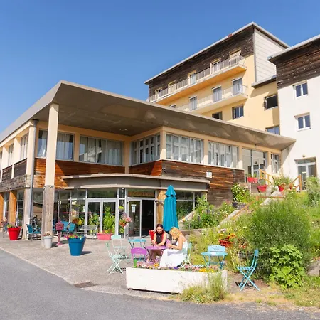 Resort Fleurs D'aubrac Laguiole